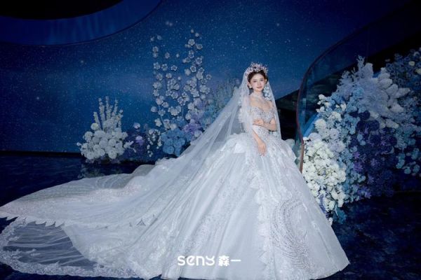 天蝎座适合什么婚纱_天蝎座婚纱颜色怎么选