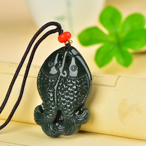 玉雕双鱼寓意什么_双鱼玉佩象征什么