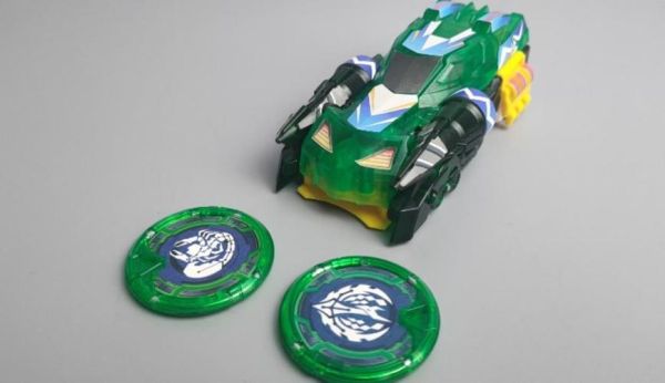 爆裂飞车2天蝎座图片在哪看_天蝎座爆裂飞车2高清图鉴