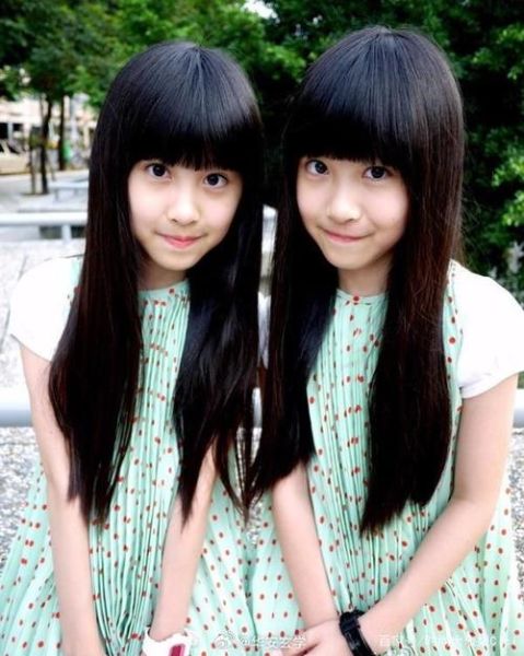 双子女有点傻吗_双子女真的傻吗