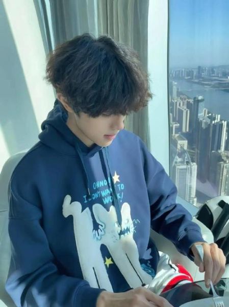 魔羯座男生最帅年龄_几岁颜值巅峰