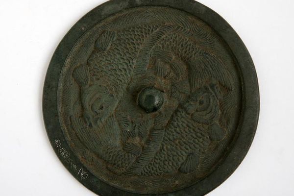 金代双鱼铜镜价格_金代双鱼铜镜真假辨别