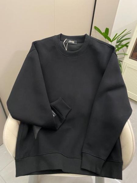 魔羯座男生适合什么卫衣_如何挑选质感卫衣