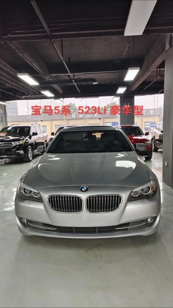 宝马天蝎座价格_宝马天蝎座配置怎么样