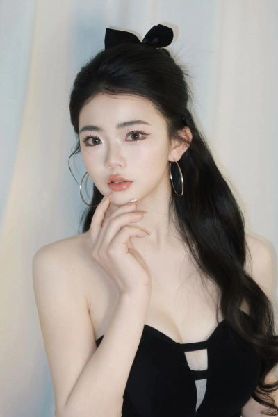 魔羯耳饰适合什么脸型_魔羯耳饰怎么搭配衣服