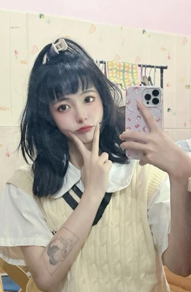 双子女长相特征_双子女气质类型