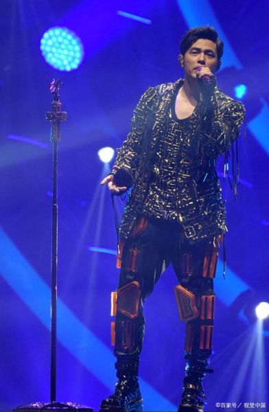 魔羯座最爱歌手是谁_周杰伦为何长红