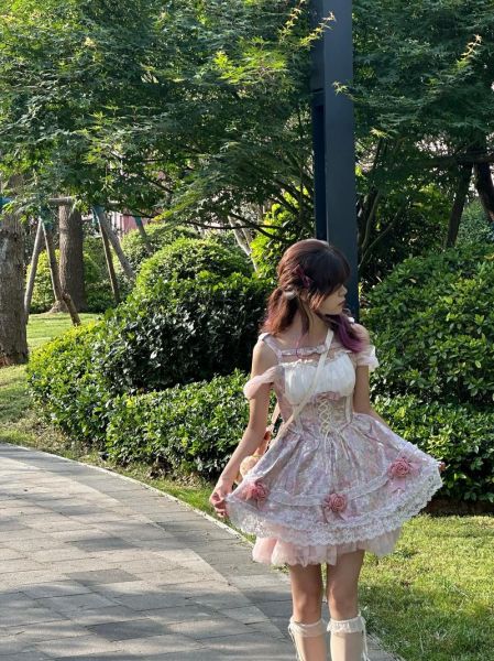 双鱼座穿什么衣服好看_双鱼座适合什么颜色