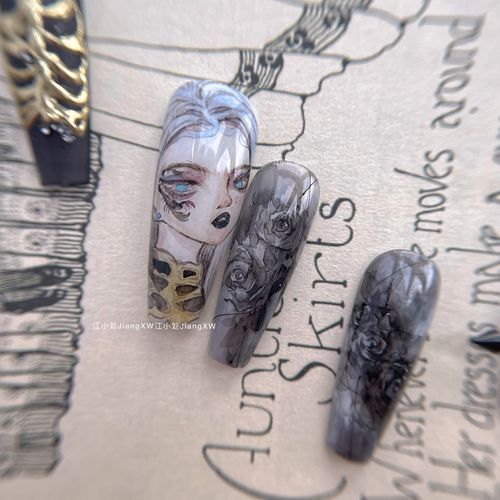 天蝎座美甲颜色搭配_适合天蝎座的美甲款式有哪些