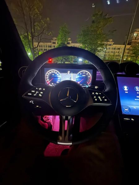 奔驰天蝎座怎么样_奔驰天蝎座值得买吗